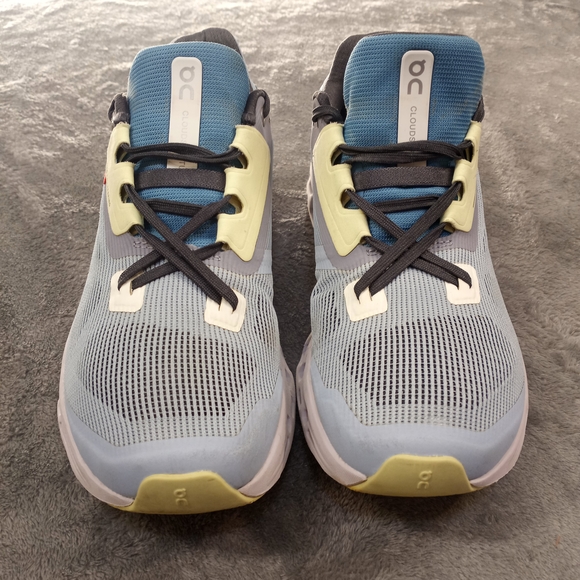 On Cloudstratus Womens  Chambray/Lavender On Running White and Gray Sneakers W9 - Picture 2 of 14